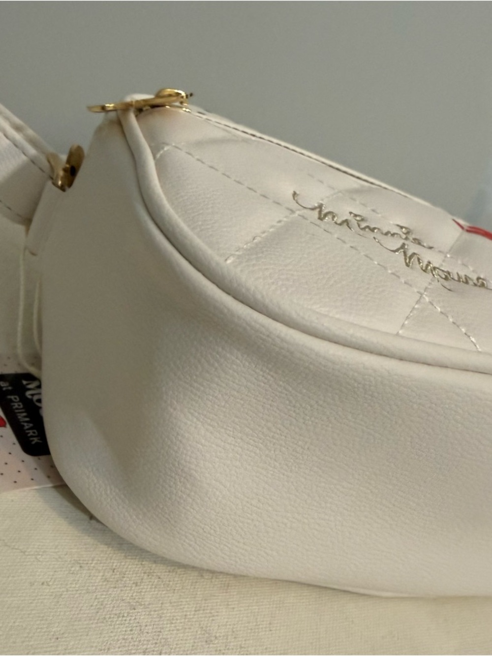 Disney Minnie Mouse at Primark Cream Crossbody Bag - Picture 10 of 16